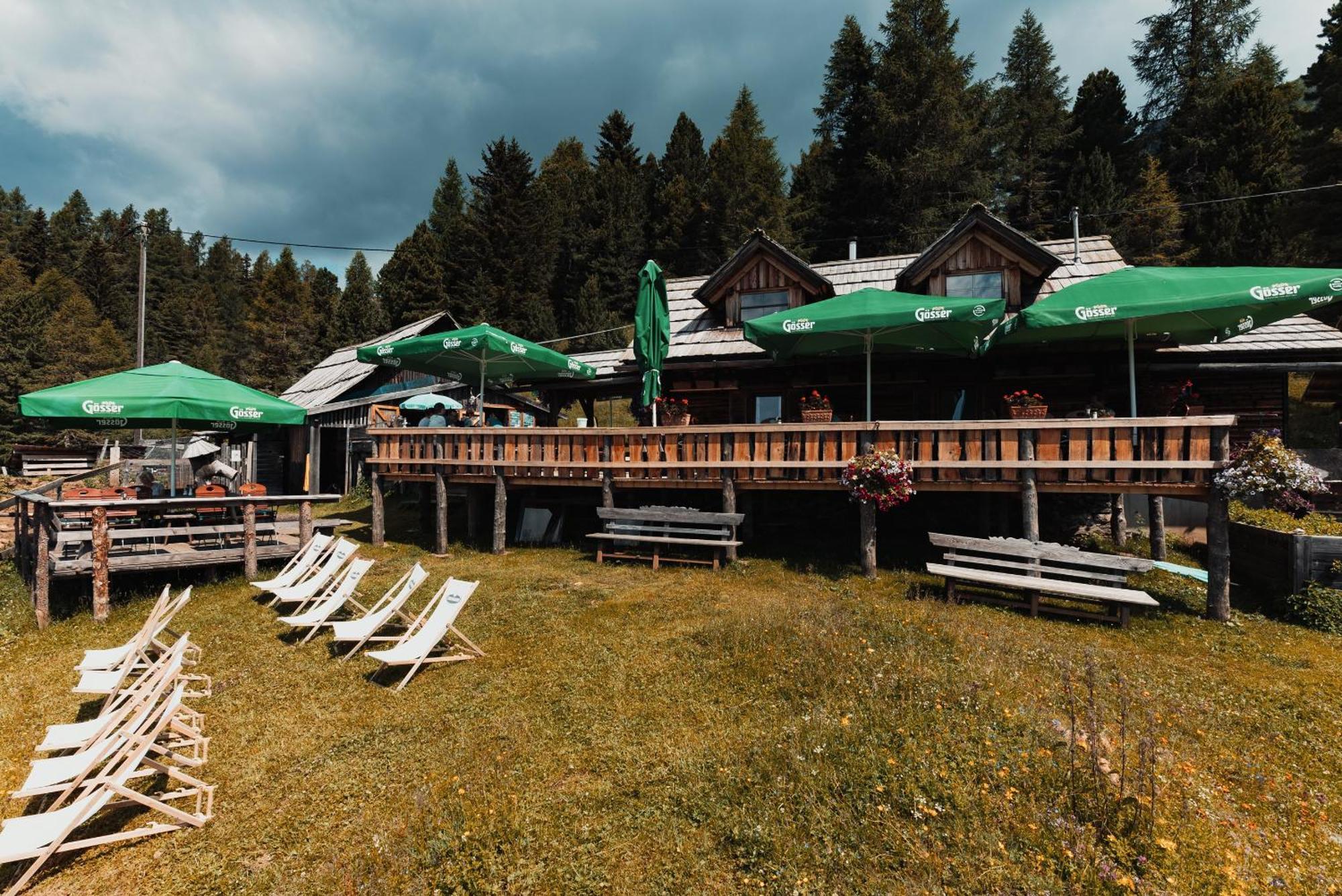 Mei Zeit Huettendorf Turracher Höhe Kültér fotó